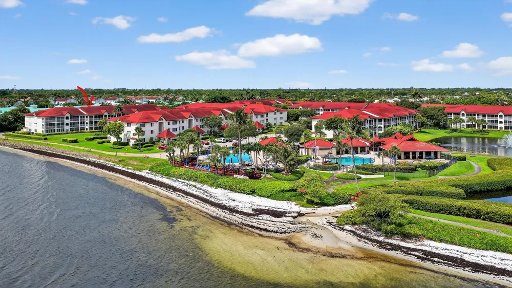 110 Half Moon Circle, Hypoluxo, FL 33462