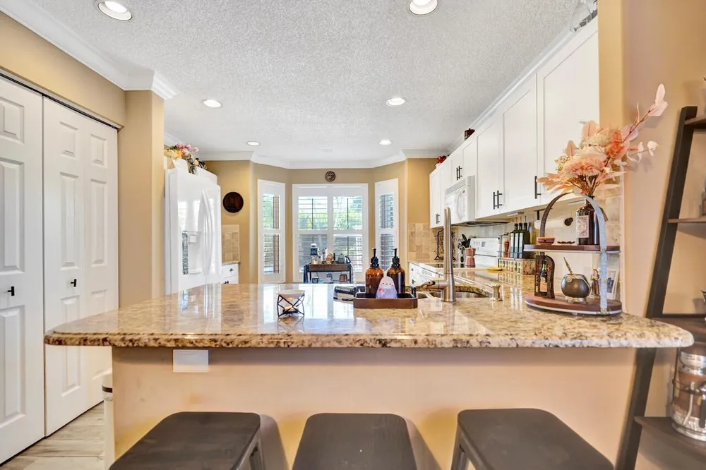 6423 Barton Creek Circle, Lake Worth Beach, FL 33463