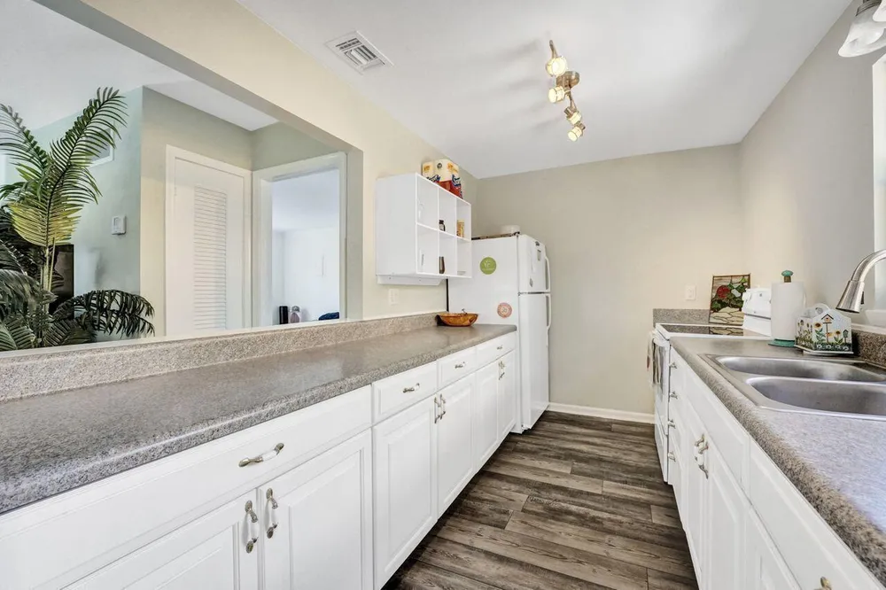 221 S Ocean Breeze, Lake Worth Beach, FL 33460