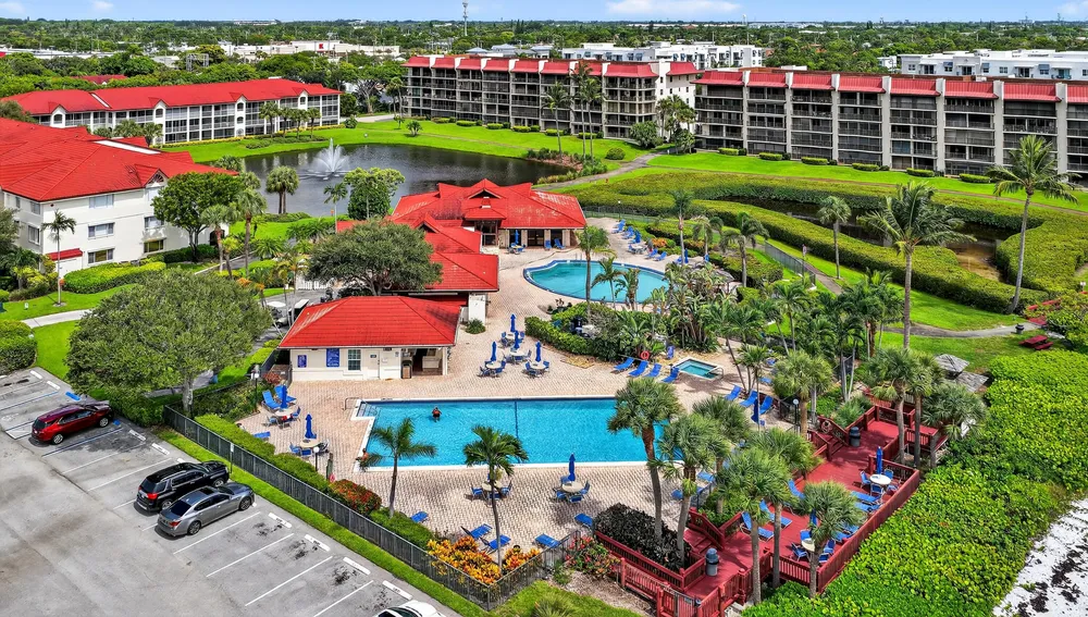 110 Half Moon Circle, Hypoluxo, FL 33462