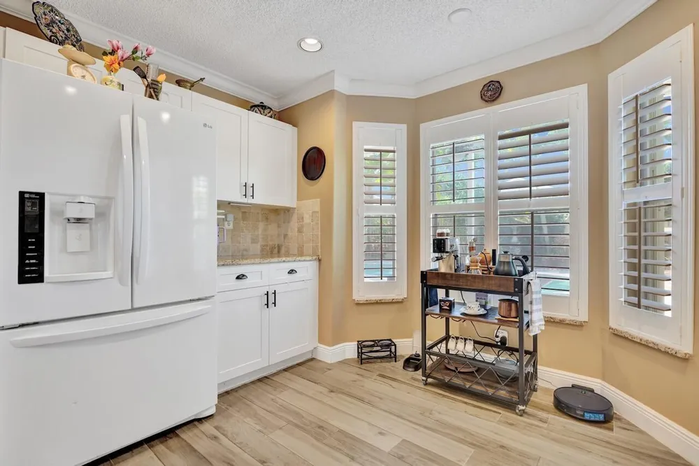 6423 Barton Creek Circle, Lake Worth Beach, FL 33463