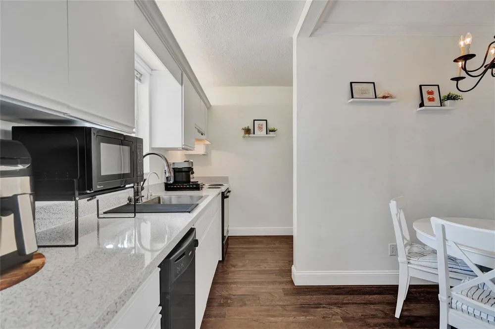 745 SE 19th Ave, Deerfield Beach, FL 33441
