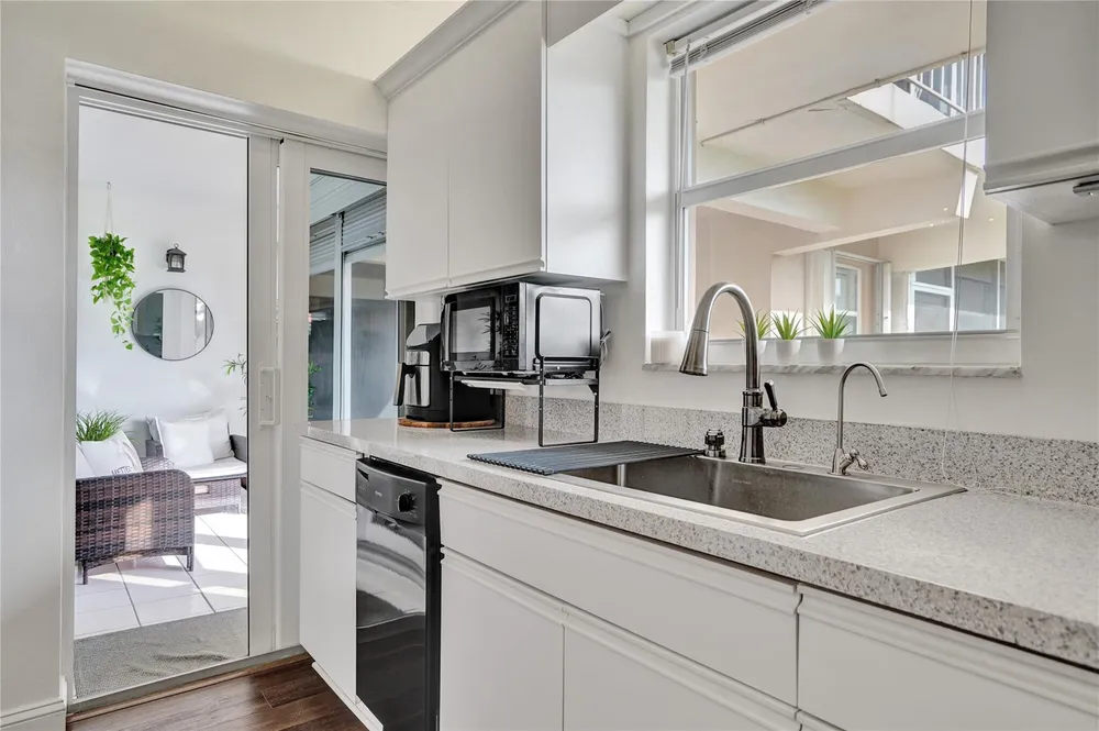 745 SE 19th Ave, Deerfield Beach, FL 33441