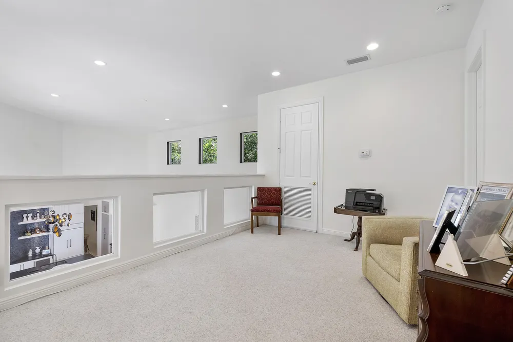 6015 Pinewood Ave, Parkland, FL 33067
