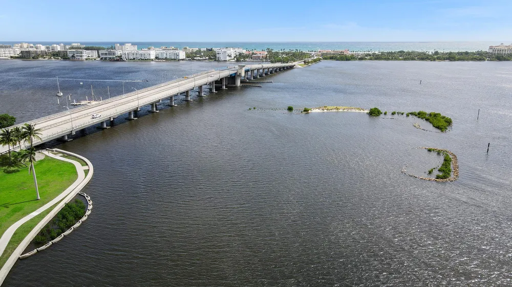 221 S Ocean Breeze, Lake Worth Beach, FL 33460