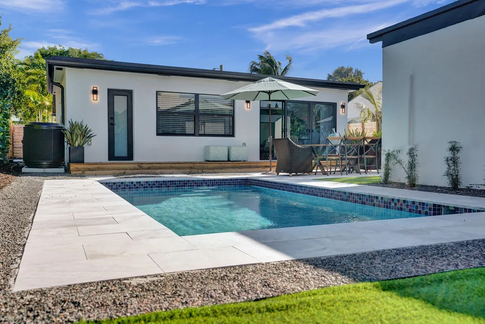 225 NE 10th St, Delray Beach, FL 33444