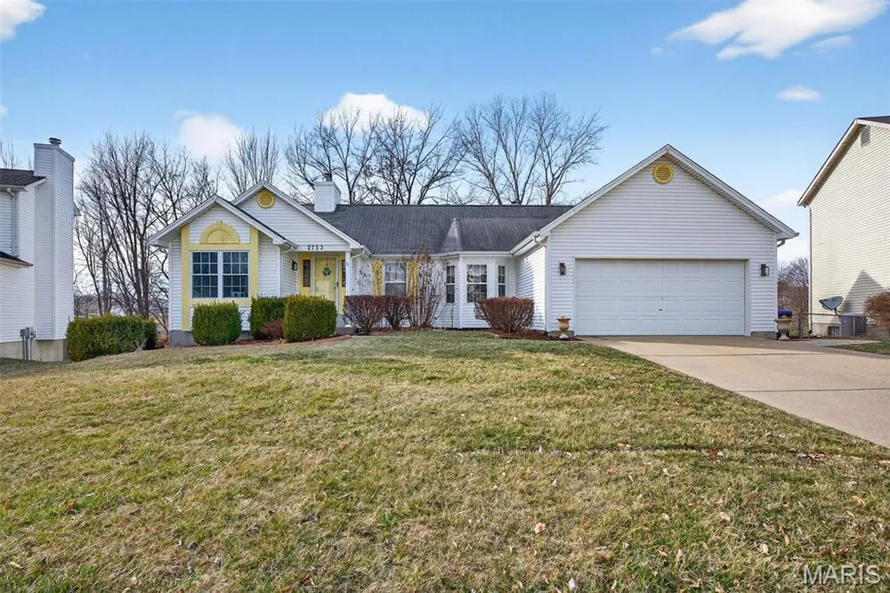2753 Red Cedar Parc Dr S, O Fallon, MO 63368