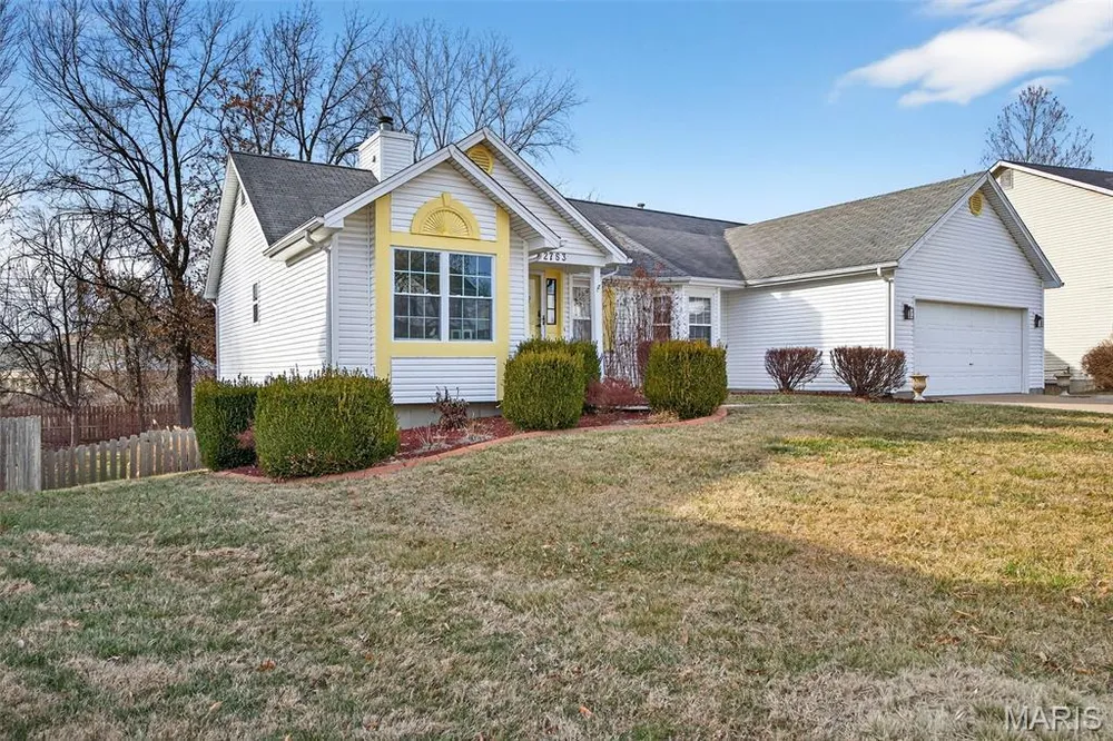 2753 Red Cedar Parc Dr S, O Fallon, MO 63368