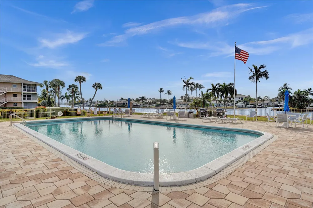 745 SE 19th Ave, Deerfield Beach, FL 33441