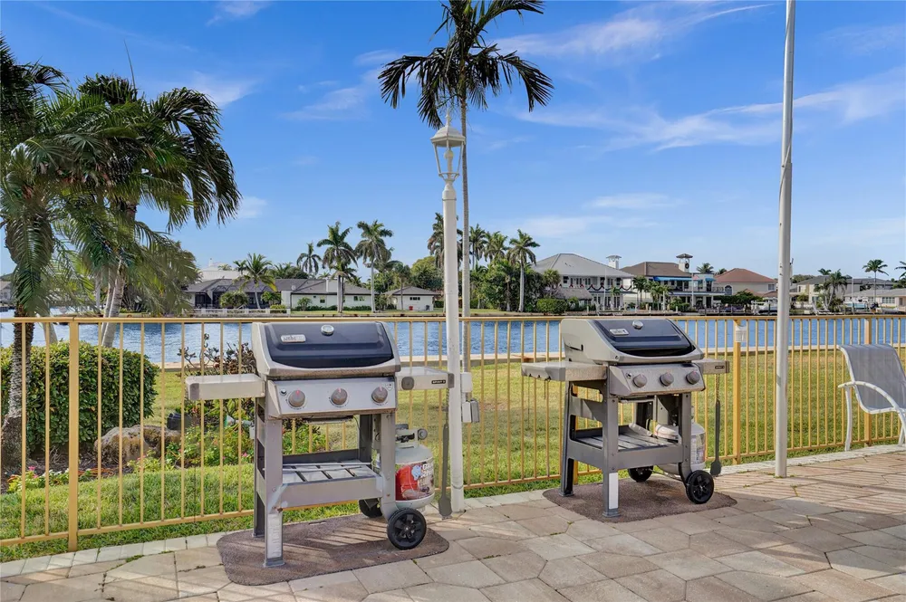 745 SE 19th Ave, Deerfield Beach, FL 33441