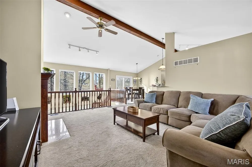 2753 Red Cedar Parc Dr S, O Fallon, MO 63368