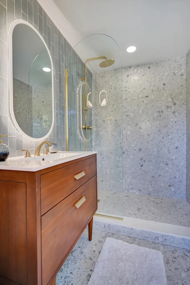 225 NE 10th St, Delray Beach, FL 33444