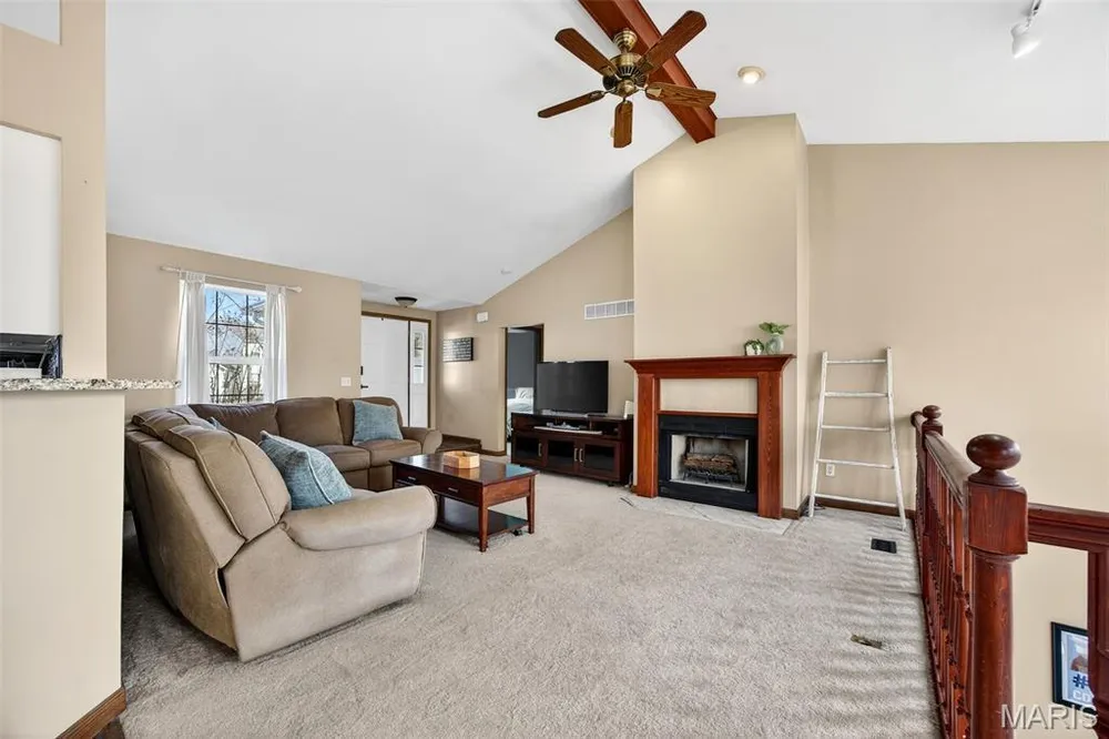 2753 Red Cedar Parc Dr S, O Fallon, MO 63368