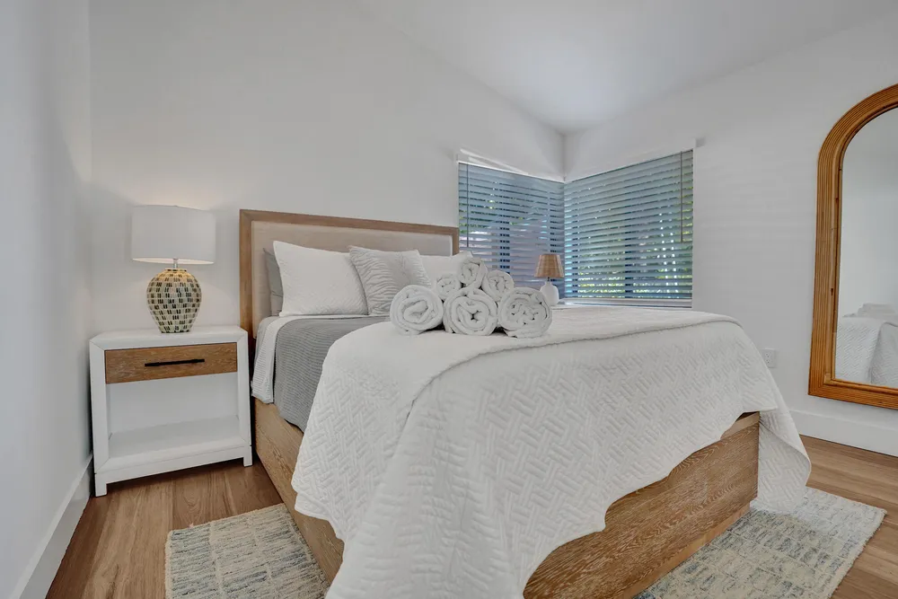 225 NE 10th St, Delray Beach, FL 33444