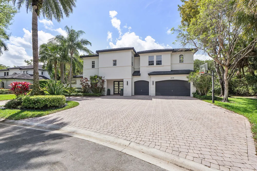 6015 Pinewood Ave, Parkland, FL 33067