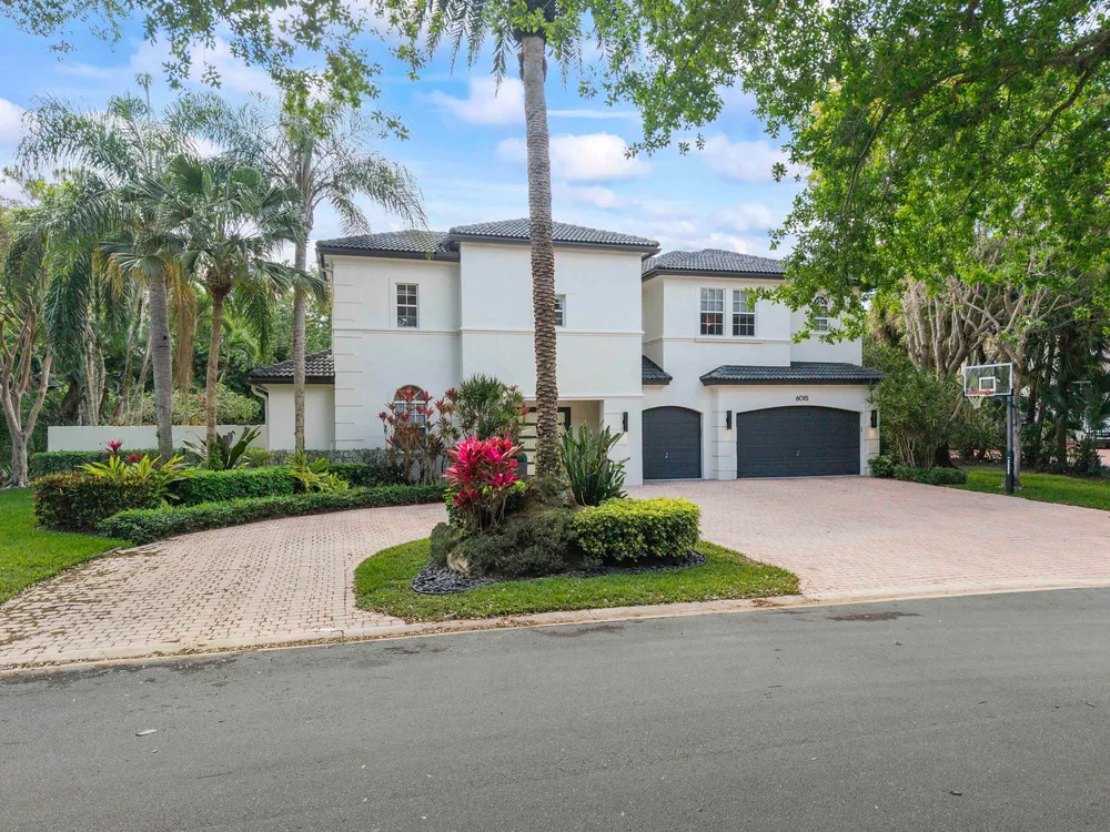 6015 Pinewood Ave, Parkland, FL 33067