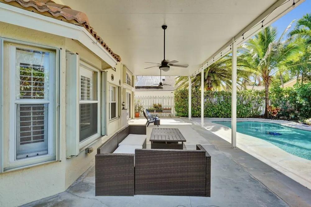 6423 Barton Creek Circle, Lake Worth Beach, FL 33463