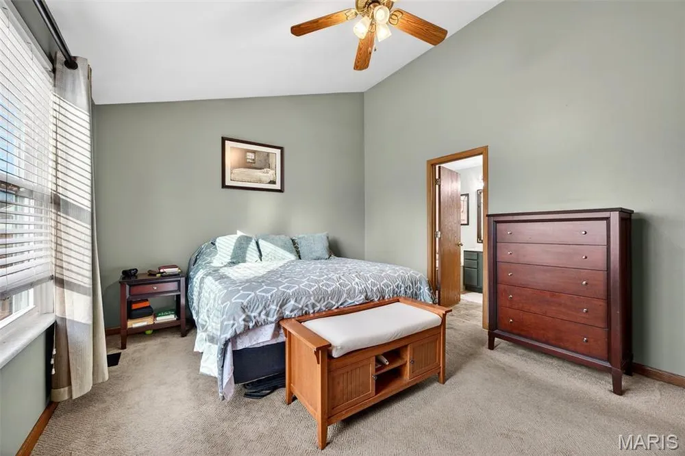 2753 Red Cedar Parc Dr S, O Fallon, MO 63368