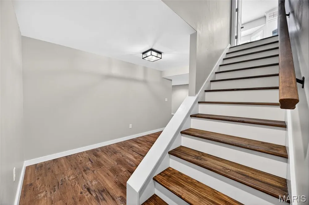 124 Central Park Ave, Wentzville, MO 63385