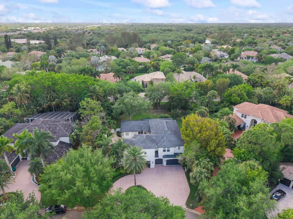 6015 Pinewood Ave, Parkland, FL 33067