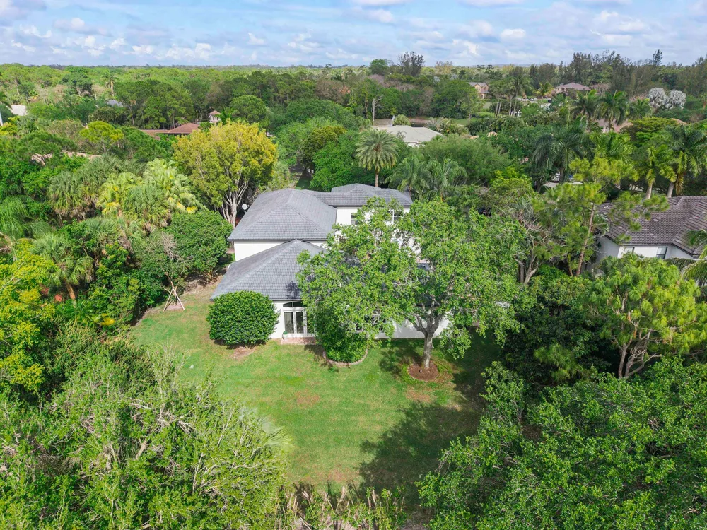 6015 Pinewood Ave, Parkland, FL 33067