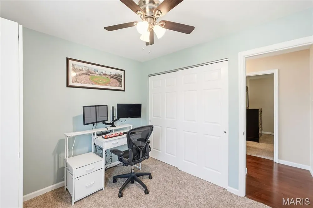 1145 Claycrest Circle, St Charles, MO 63304