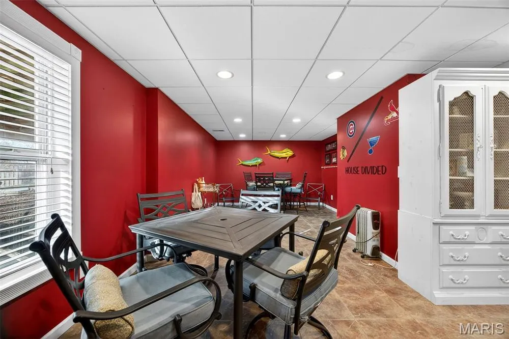 2753 Red Cedar Parc Dr S, O Fallon, MO 63368