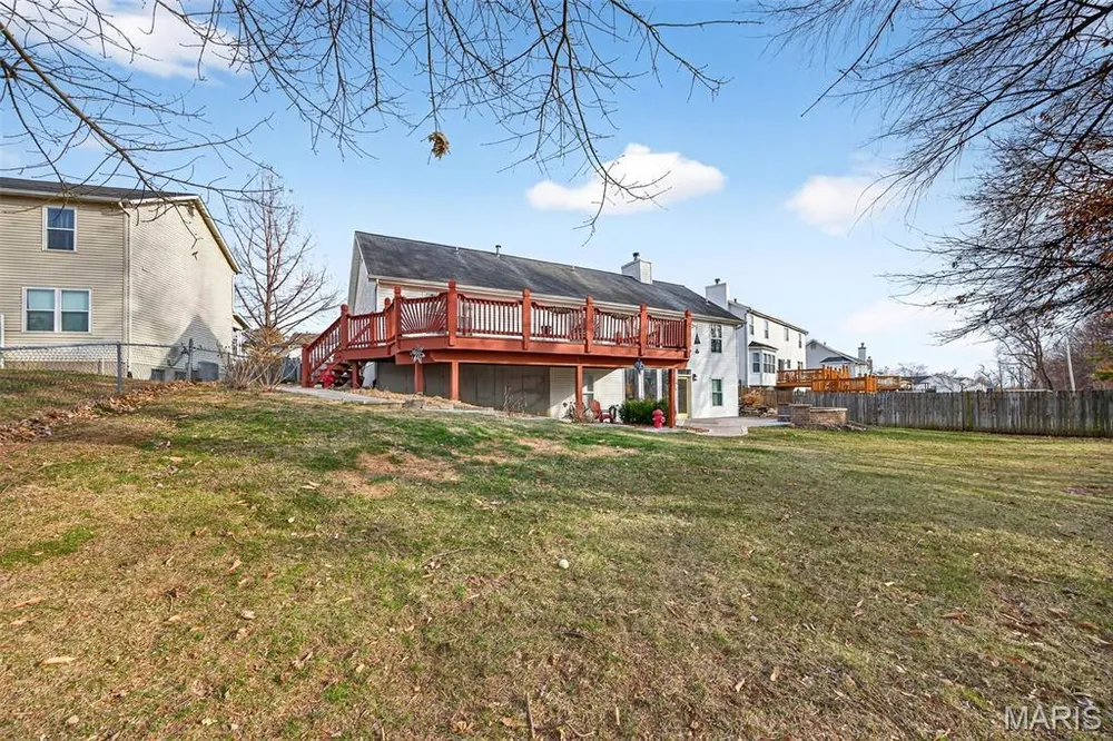 2753 Red Cedar Parc Dr S, O Fallon, MO 63368