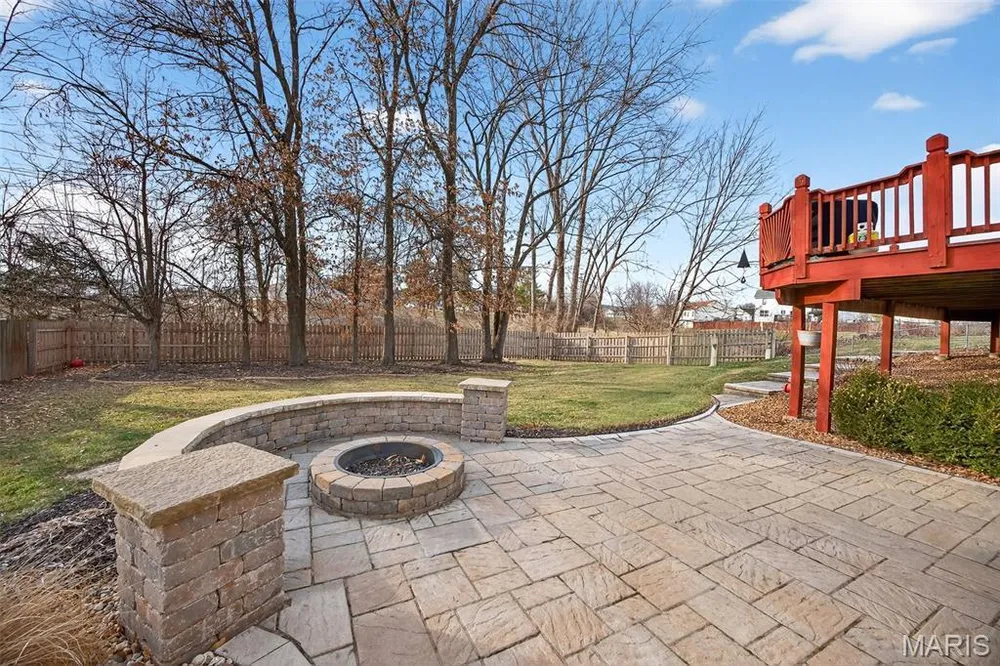 2753 Red Cedar Parc Dr S, O Fallon, MO 63368