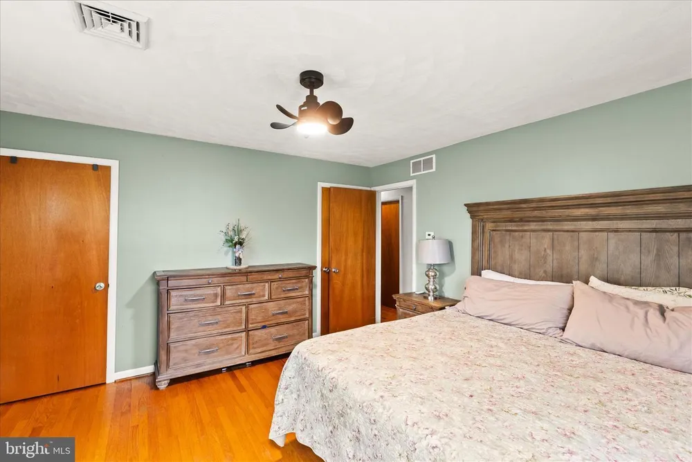 3966 Bahn Ave, York, PA 17408