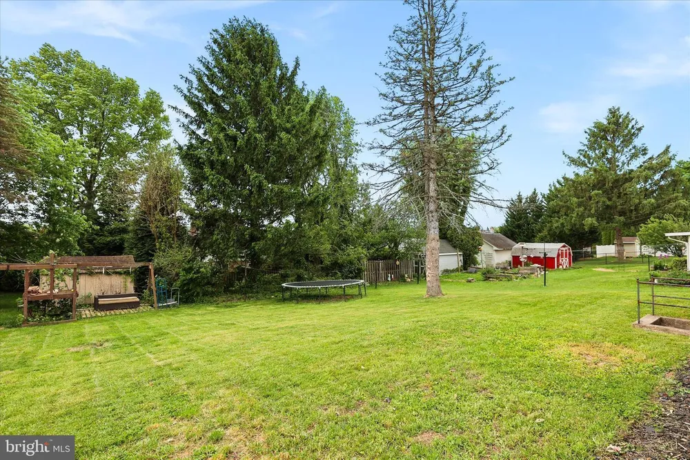 3966 Bahn Ave, York, PA 17408