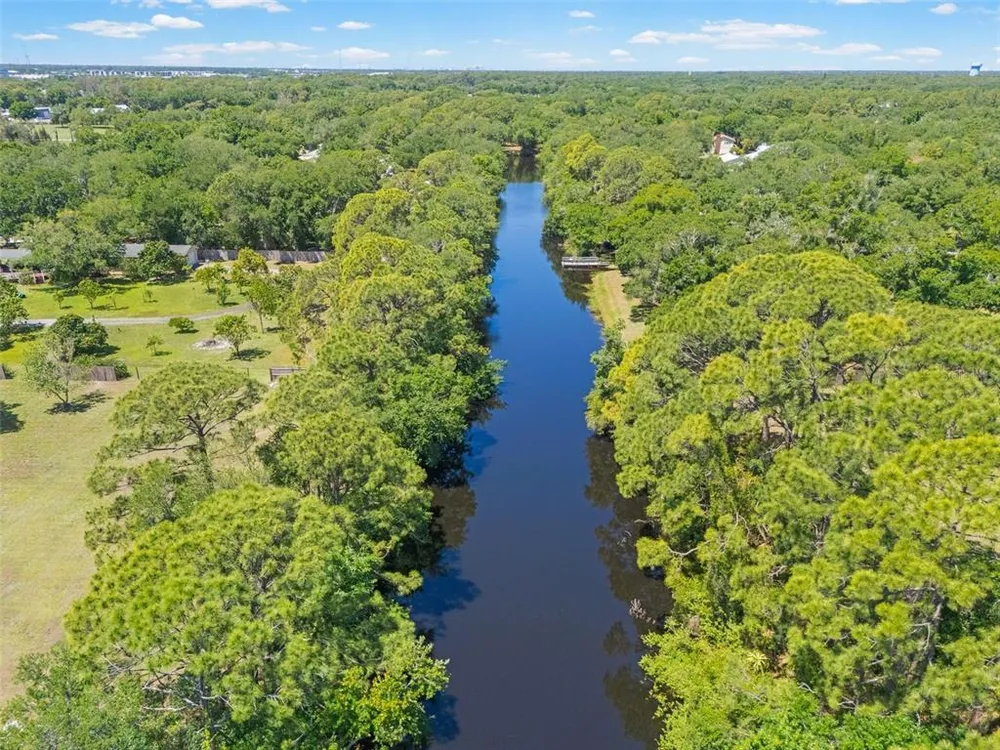 7605 Richardson Rd, Sarasota, FL 34240