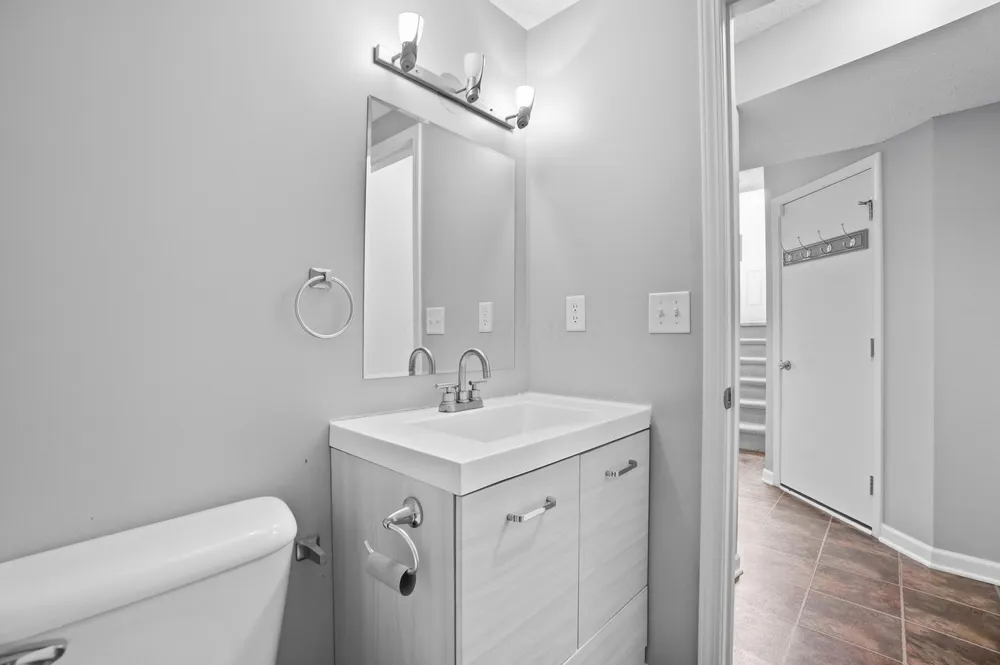 5855 Canal Bridge Dr, Canal Winchester, OH 43110