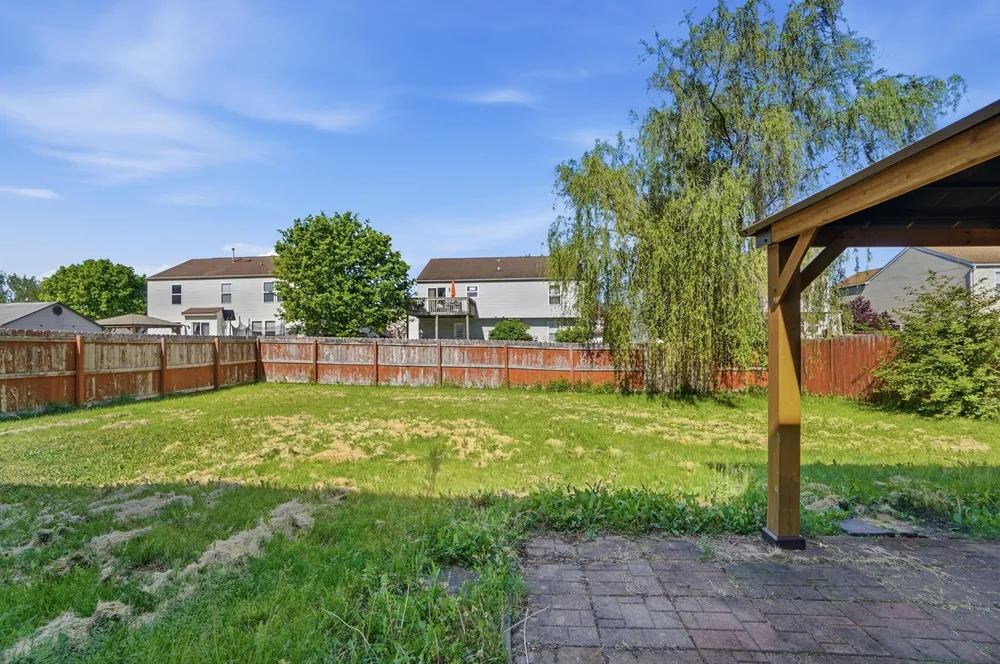 5855 Canal Bridge Dr, Canal Winchester, OH 43110