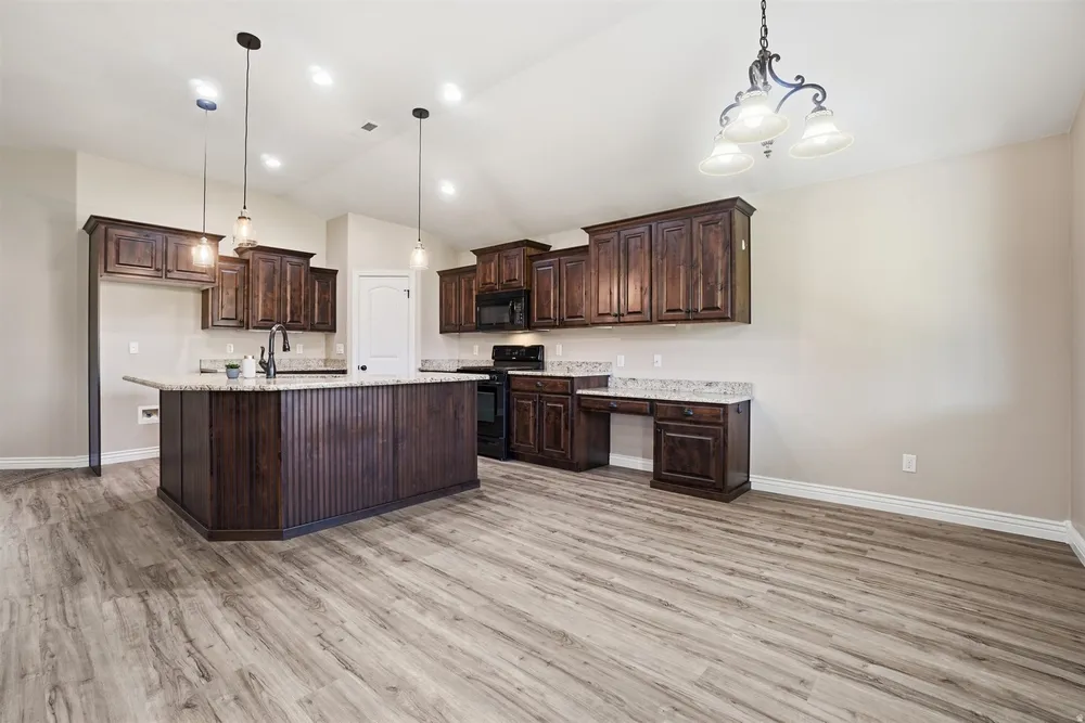2766 W 2125 N, Plain City, UT 84404
