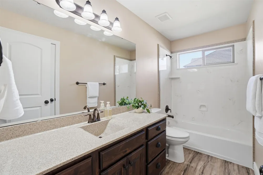 2766 W 2125 N, Plain City, UT 84404
