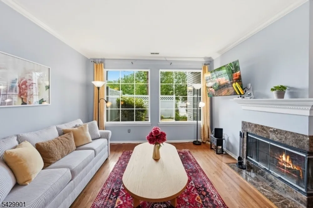 7 Witherspoon Ct, Morristown, NJ 07960