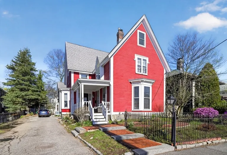 171A Lowell Ave, Newton, MA 02460