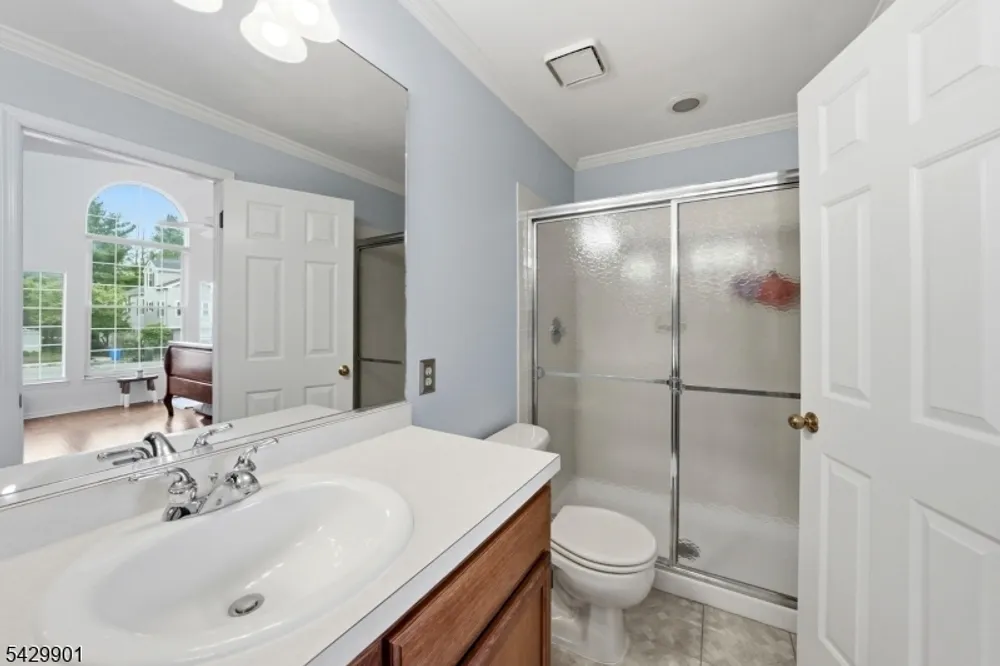 7 Witherspoon Ct, Morristown, NJ 07960