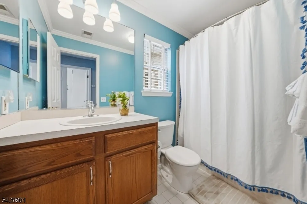 7 Witherspoon Ct, Morristown, NJ 07960
