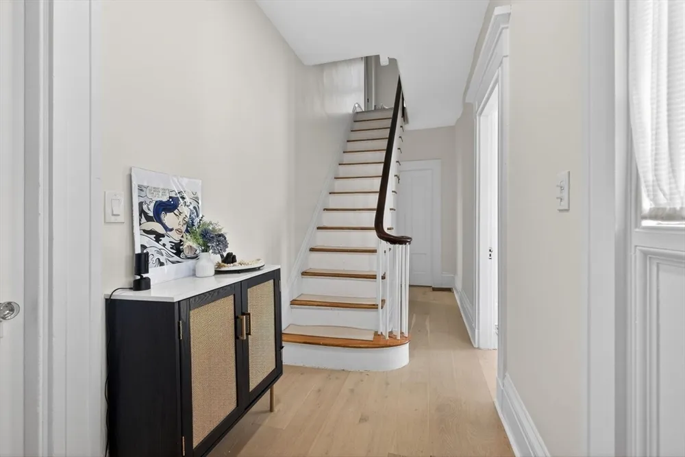 171A Lowell Ave, Newton, MA 02460