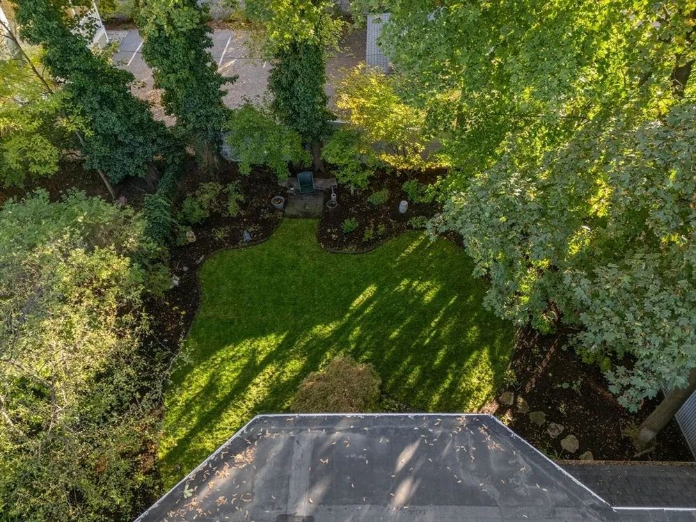 59 Ellery St, Cambridge, MA 02138