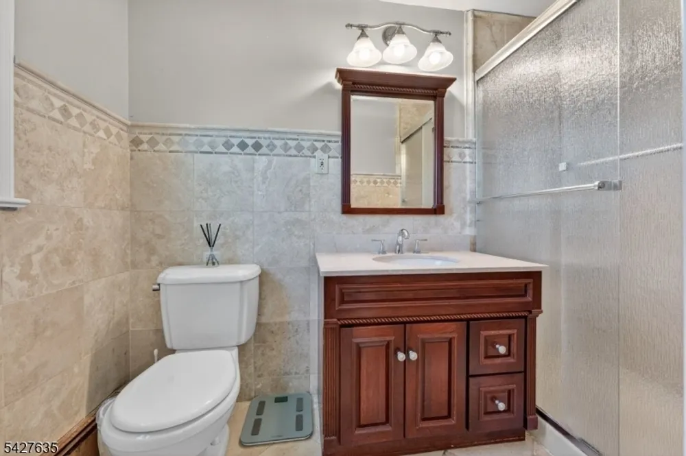 271 E Mount Pleasant Ave, Livingston, NJ 07039