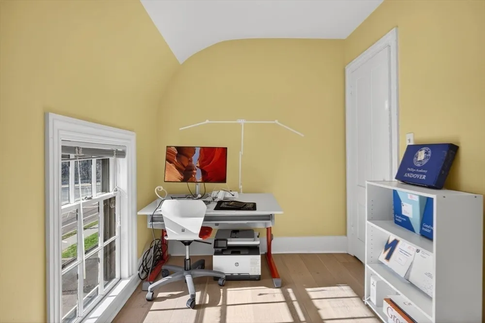 171A Lowell Ave, Newton, MA 02460