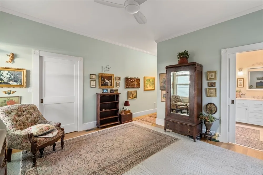 59 Ellery St, Cambridge, MA 02138