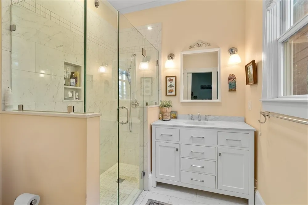 59 Ellery St, Cambridge, MA 02138
