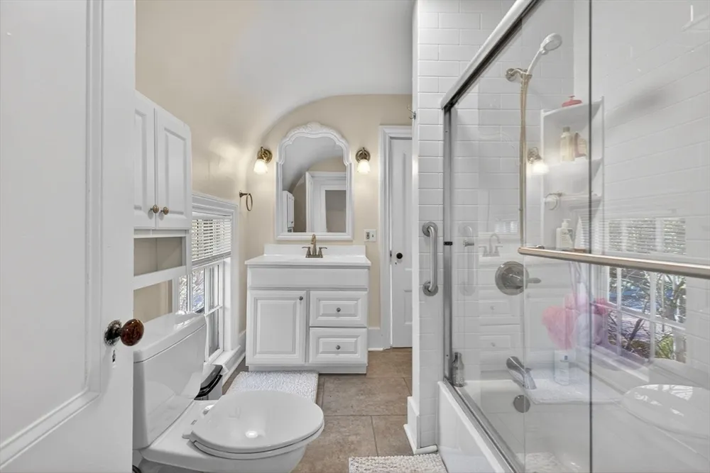 171A Lowell Ave, Newton, MA 02460