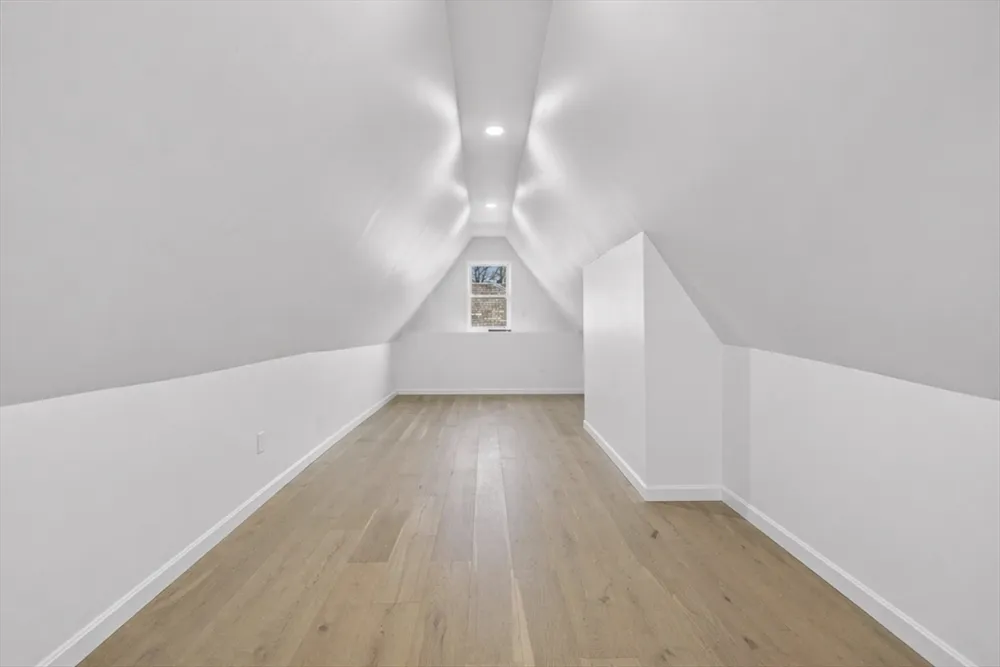 171A Lowell Ave, Newton, MA 02460