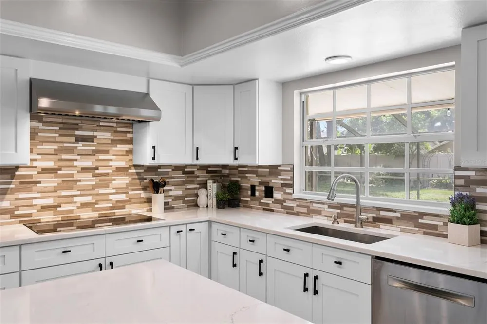 15711 Jericho Dr, Odessa, FL 33556