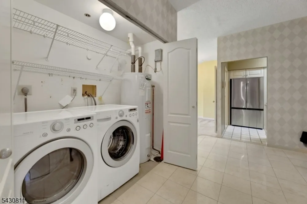 10 Smith Manor Blvd, West Orange, NJ 07052